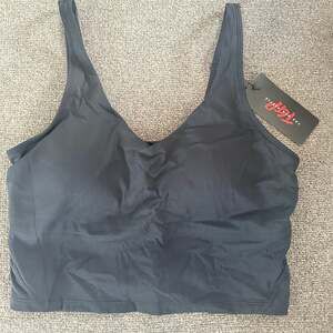 THE GYM PEOPLE Women's Longline Sports Bra V-Neck Wirefree Padded Workout Crop T